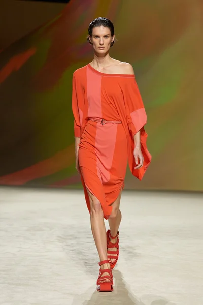 Look 33